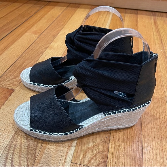 Eileen Fisher Women's 7.5 Black Wiley Leather Espadrille Wedge Sandals WORN ONCE - Picture 4 of 14